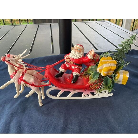 Vintage Christmas Santa Sleigh Ornament - Picture 3 of 7